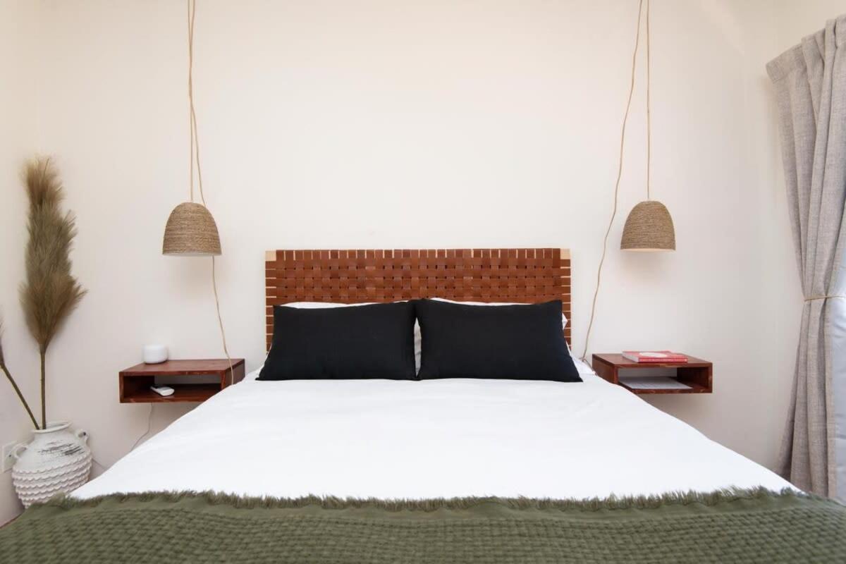 Renovated Lodge - Room 3 With Pool Access Joshua Tree Eksteriør billede