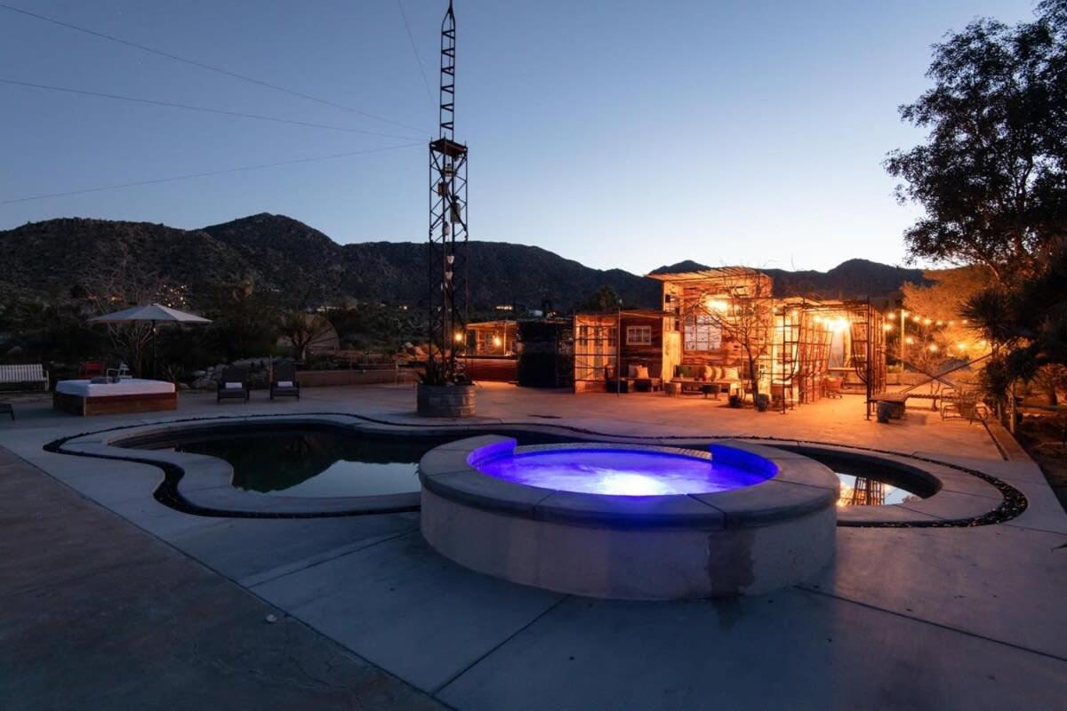 Renovated Lodge - Room 3 With Pool Access Joshua Tree Eksteriør billede