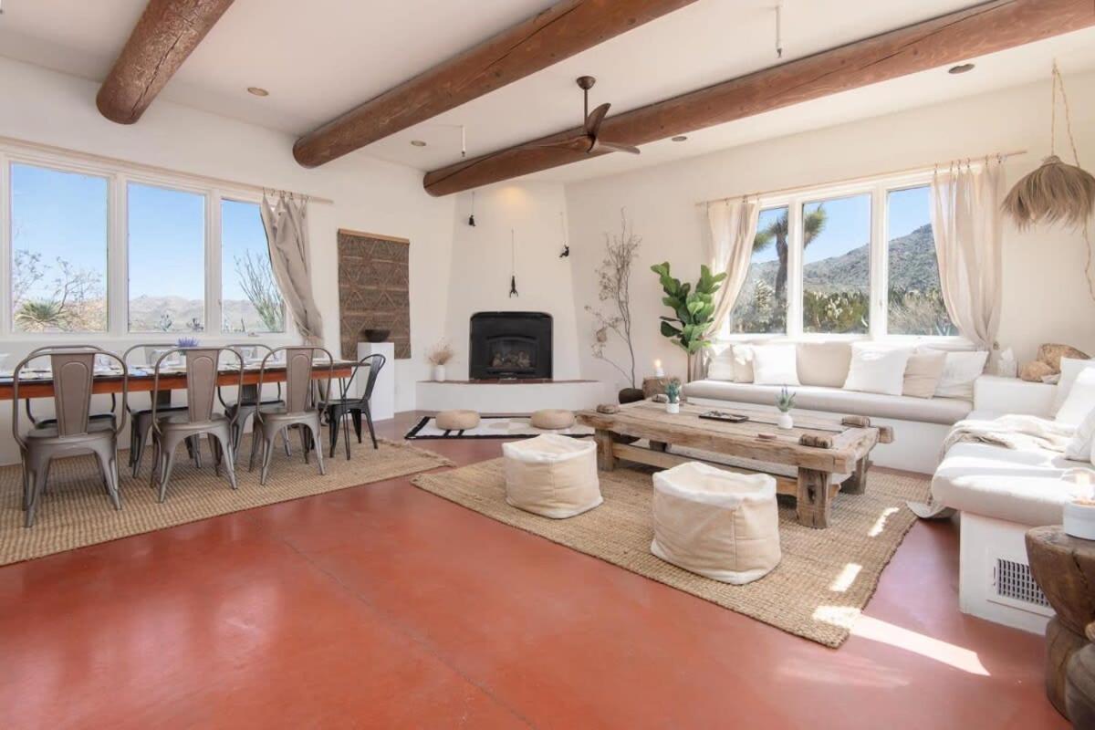 Renovated Lodge - Room 3 With Pool Access Joshua Tree Eksteriør billede
