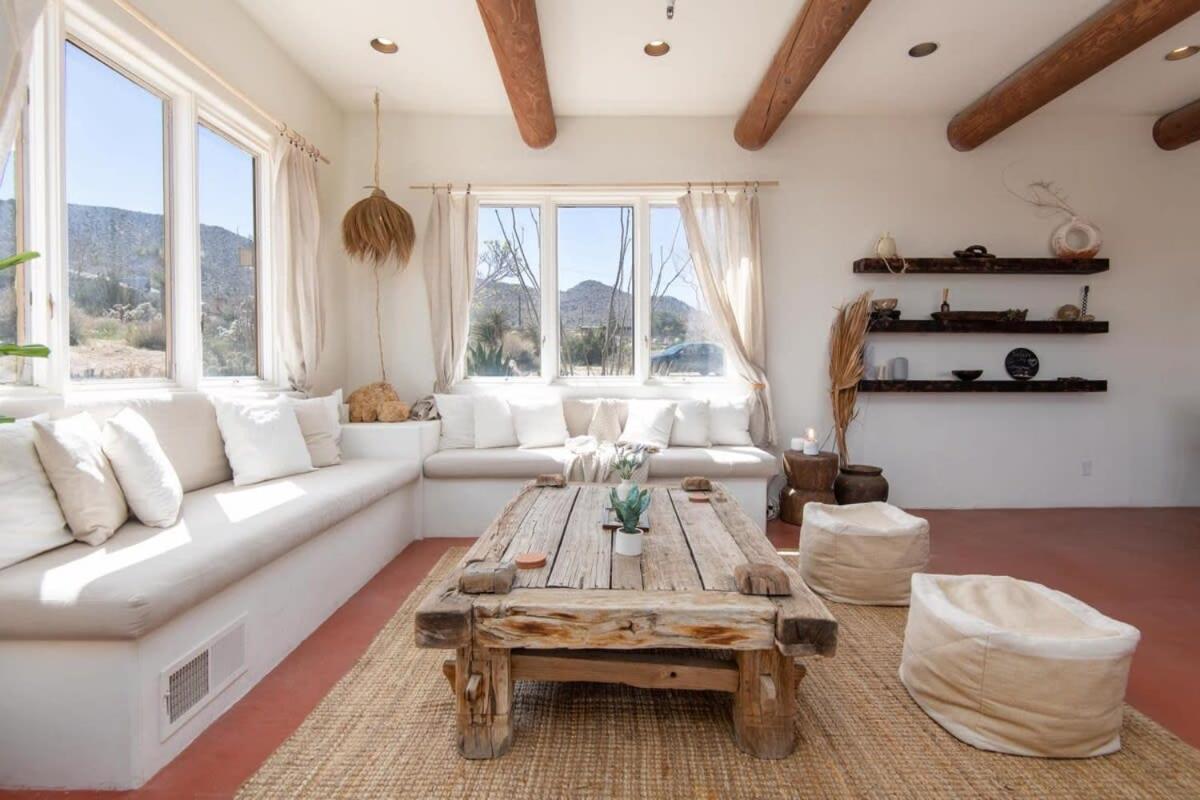 Renovated Lodge - Room 3 With Pool Access Joshua Tree Eksteriør billede